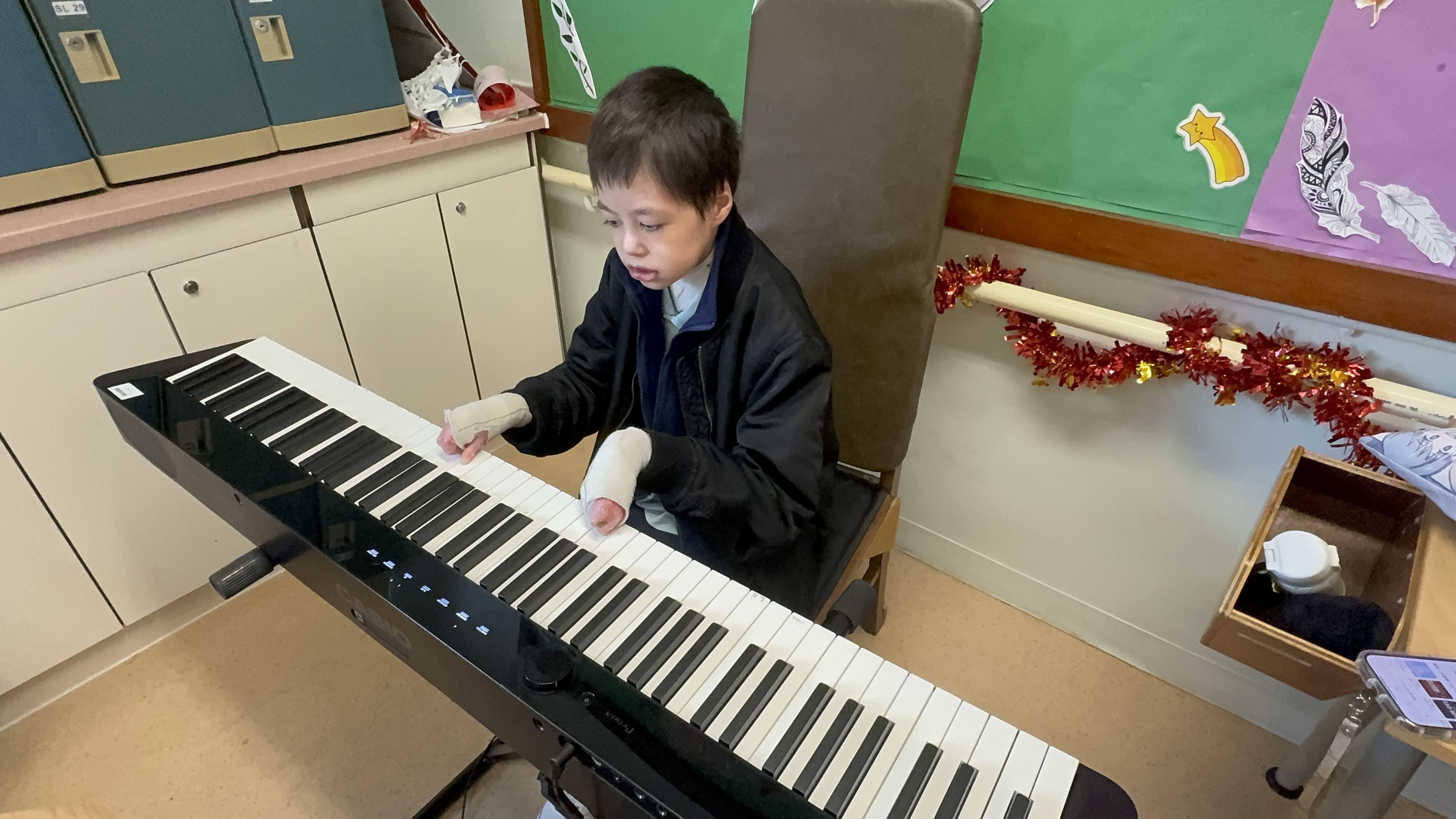 本校學生克服種種障礙,順利完成了皇家音樂學院鋼琴(ABRSM)考試,並取得優異成績。 本校學生克服種種障礙,順利完成了皇家音樂學院鋼琴(ABRSM)考試,並取得優異成績。